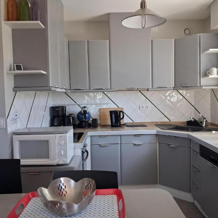Résidence Le Saint Charles B - Appartement de standing à proximité des Thermes Chevalley ! MAE-6514 - Appartement - 2