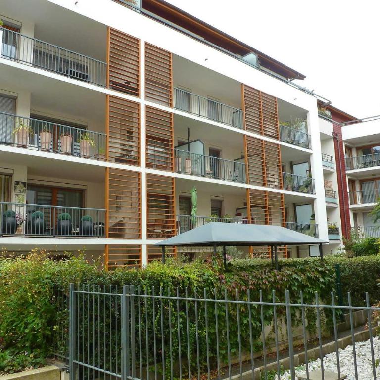 Residence L'albizia - Très agréable avec sa belle terrasse hyper centre ! MAE-6594 - Appartement - 4