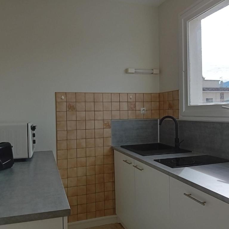 Résidence Le Jasmin - Paisible logement , quartier tranquille ! MAE-6724 - Studio - 3
