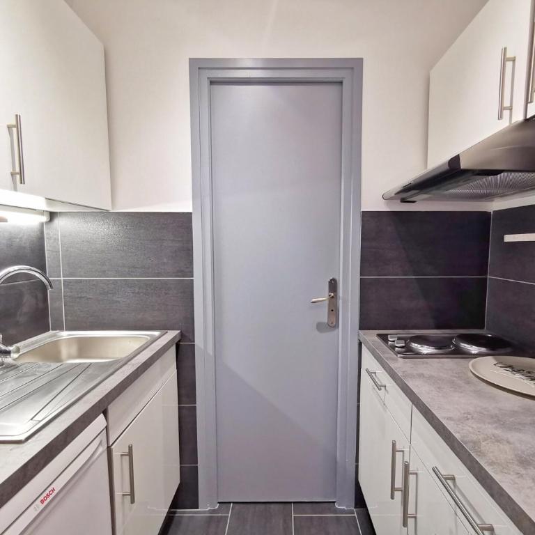 Résidence Le Chateau Durieux 4 - Coup de coeur pour ce petit studio entièrement relooké ! MAE-7184 - Studio - 3