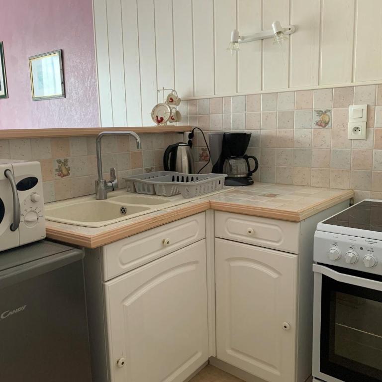 Résidence Le Dauphin - T2 avec belle vue sur le coeur de la ville ! MAE-7254 - Appartement - 4