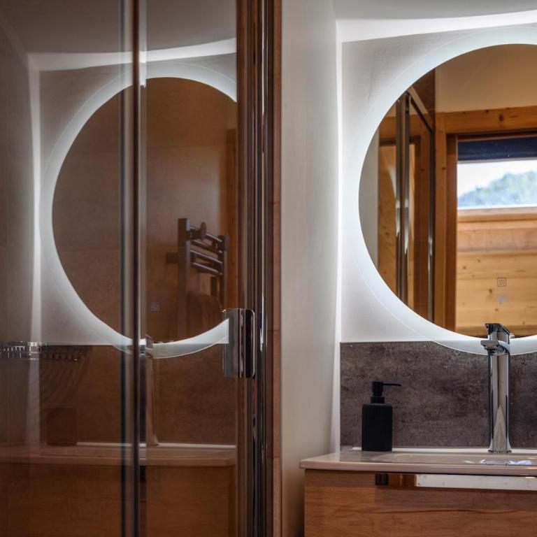 Grange a Mitaine - Three-Bedroom Apartment - 6