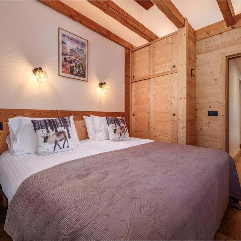 Grange a Mitaine - Three-Bedroom Apartment - 9