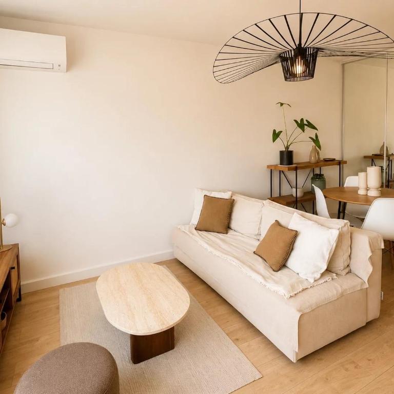 Deux pièces au port de Nice - Appartement 2 Chambres - 3