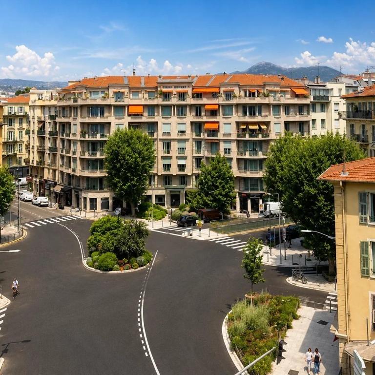 Deux pièces au port de Nice - Appartement 2 Chambres - 7