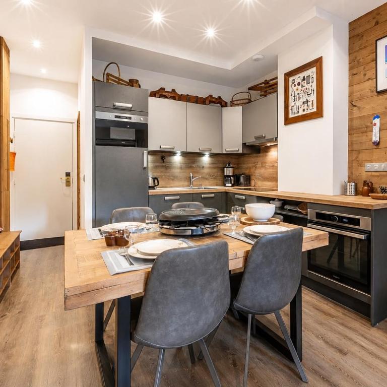 Appartement de charme rénové avec belles prestations, au pied des pistes à Val-d'Isère - Appartement 2 Chambres - 10
