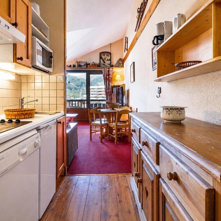 Studio cabine cosy avec wifi et parking à Val-d'Isère - Studio - 14