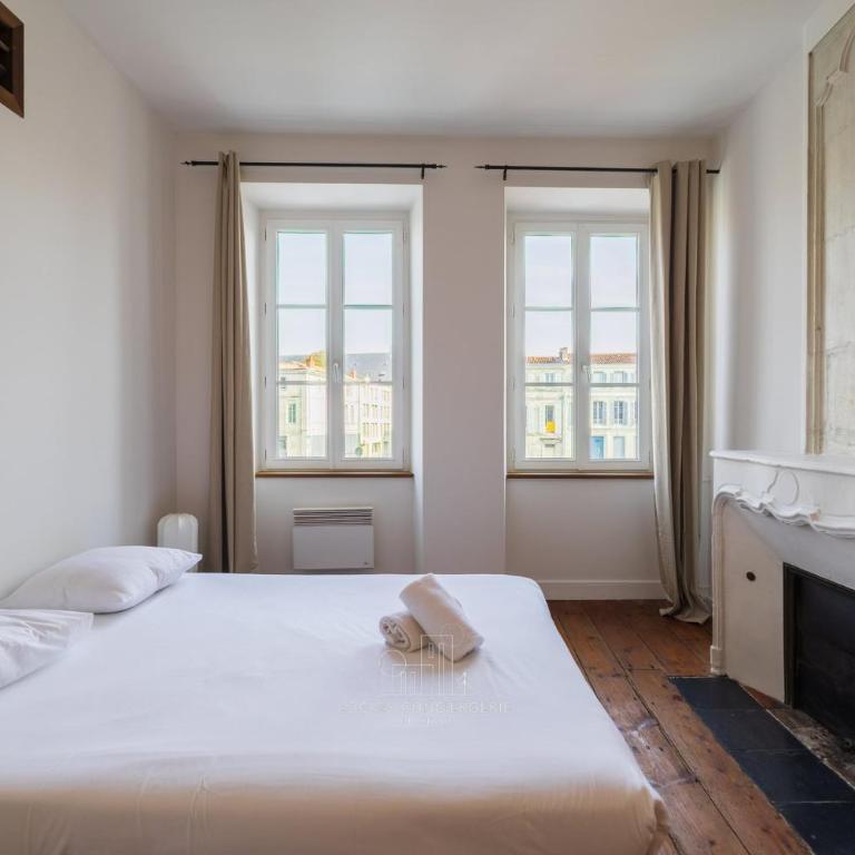 Appartement d'exception avec vue sur le port - Apartamento de 2 dormitorios con vistas a la ciudad - 4