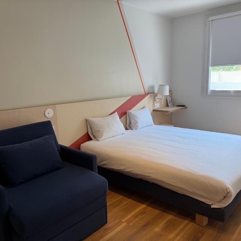 ibis budget Lyon Villeurbanne - Chambre Lit King-Size pour Personnes à Mobilité Réduite - 1