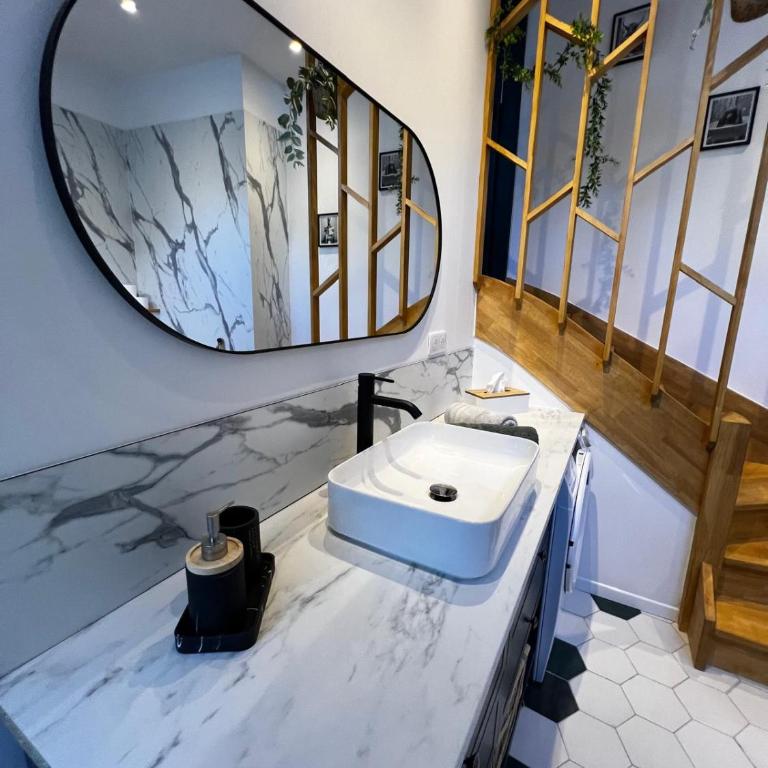 Le Reflet Royal - Appartement 2 Chambres - 29