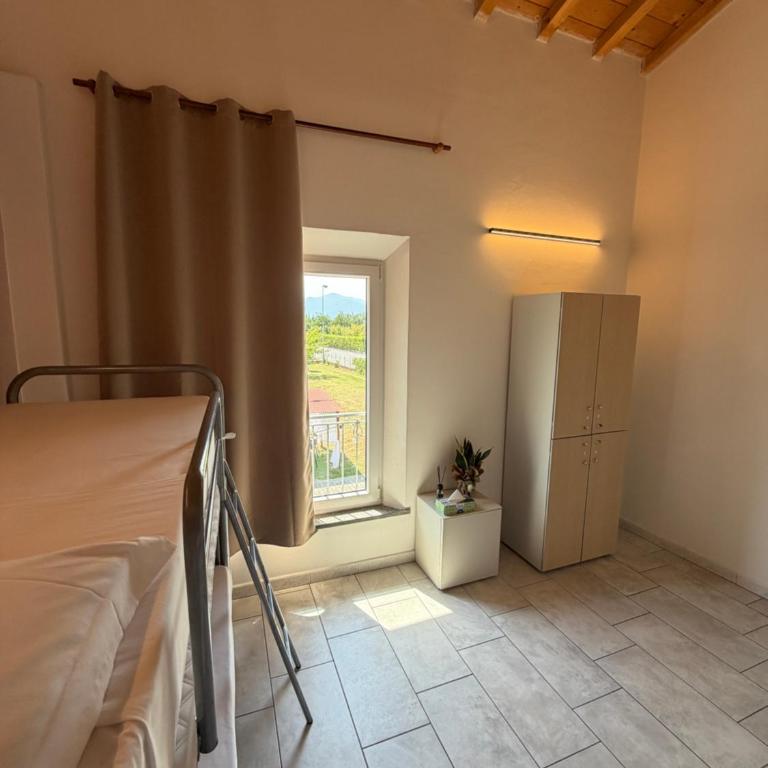 Ostello La Salana - Posto Letto in Dormitorio Misto con 4 Letti - 3