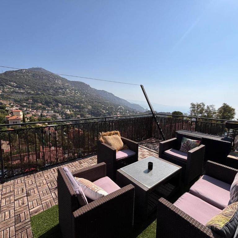 Superbe appartement centre turbie vue mer - Appartement 2 Chambres - 1