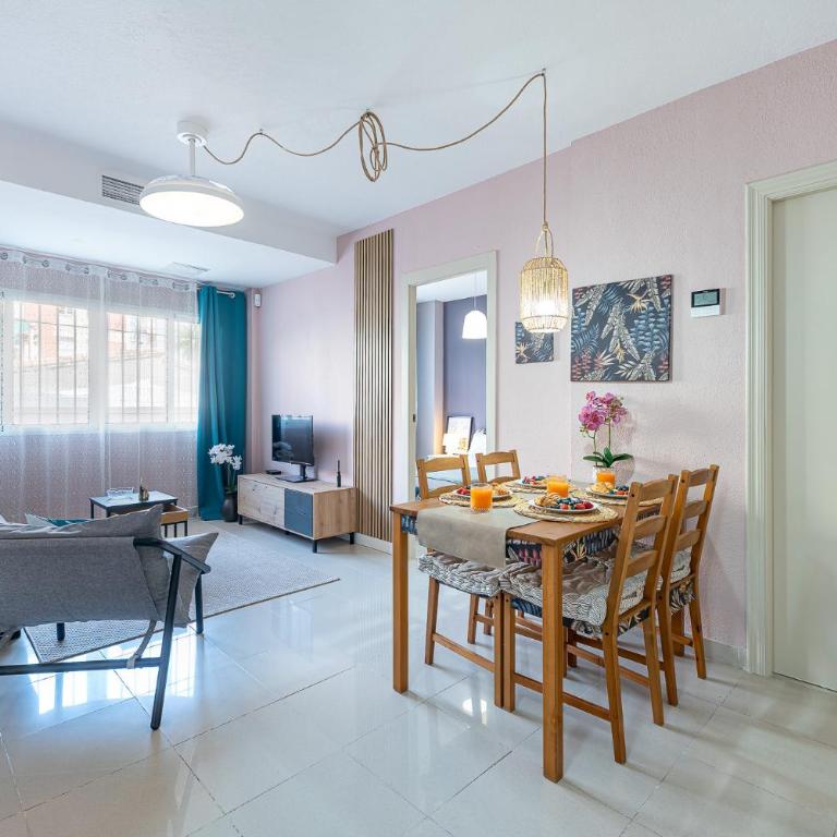 797 HOLIDAY RENTALS- Apartamento para 4 en el Velero - Apartamento - Planta baja - 1