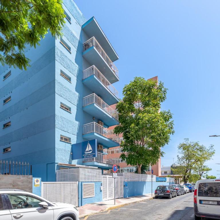 797 HOLIDAY RENTALS- Apartamento para 4 en el Velero - Apartamento - Planta baja - 2