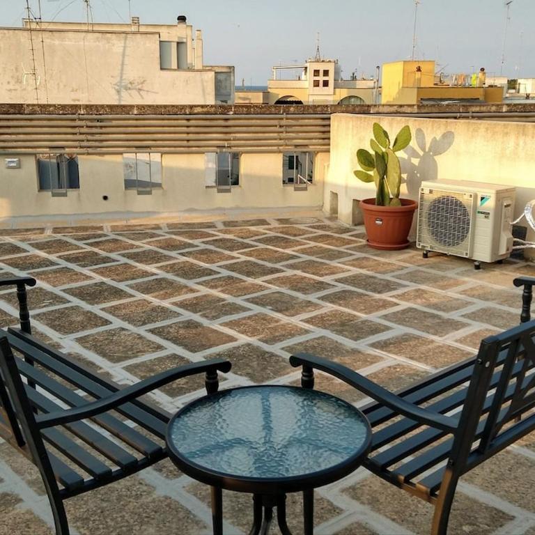 Casa Lucilla vicino Castello e Centro Storico - Appartamento con 2 Camere da Letto, Balcone e Terrazza - 14