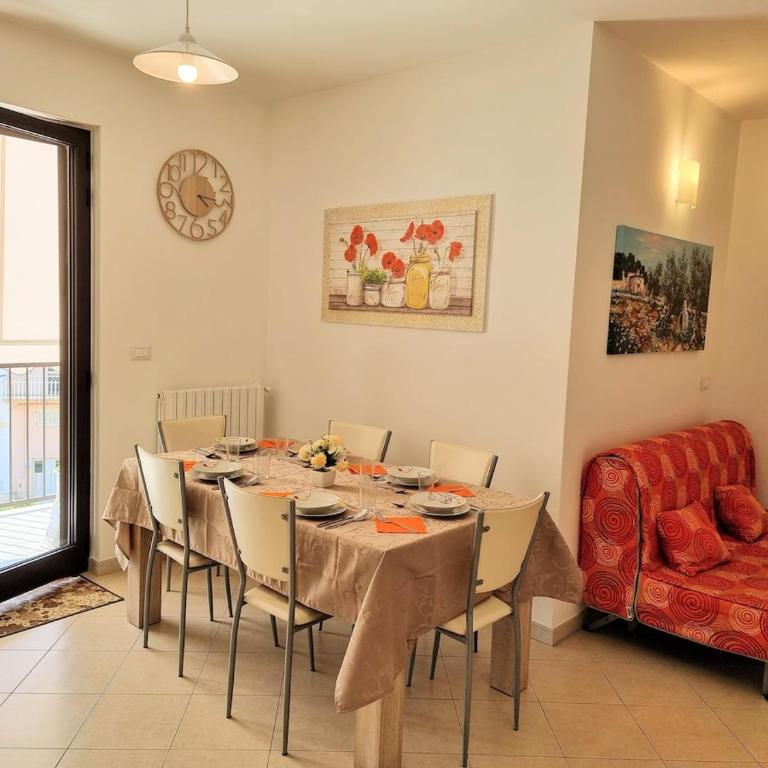 Casa Lucilla vicino Castello e Centro Storico - Appartamento con 2 Camere da Letto, Balcone e Terrazza - 15