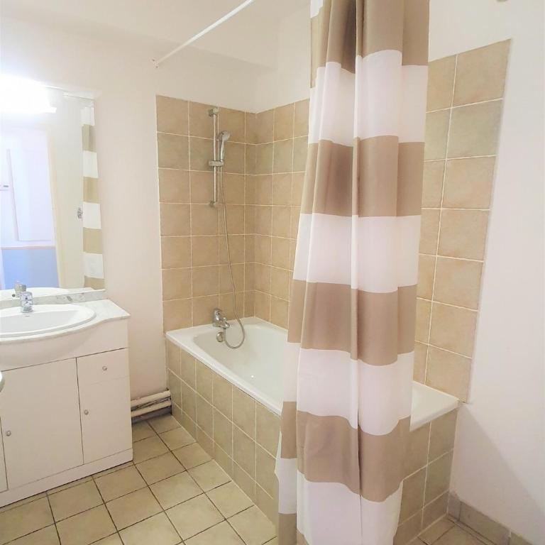 Résidence Les Toits Du Devoluy - APPARTEMENT 6 PERSONNES BALCON SUD MAE-8514 - Appartement - 5