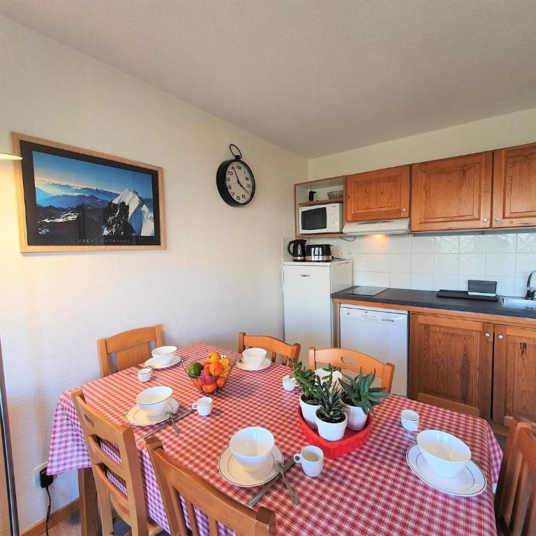Résidence Les Chaumettes - 2 Pièces pour 6 Personnes MAE-8574 - Appartement - 7