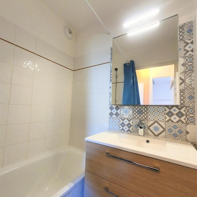 Résidence Les Chaumettes - 2 Pièces pour 6 Personnes MAE-8574 - Appartement - 13