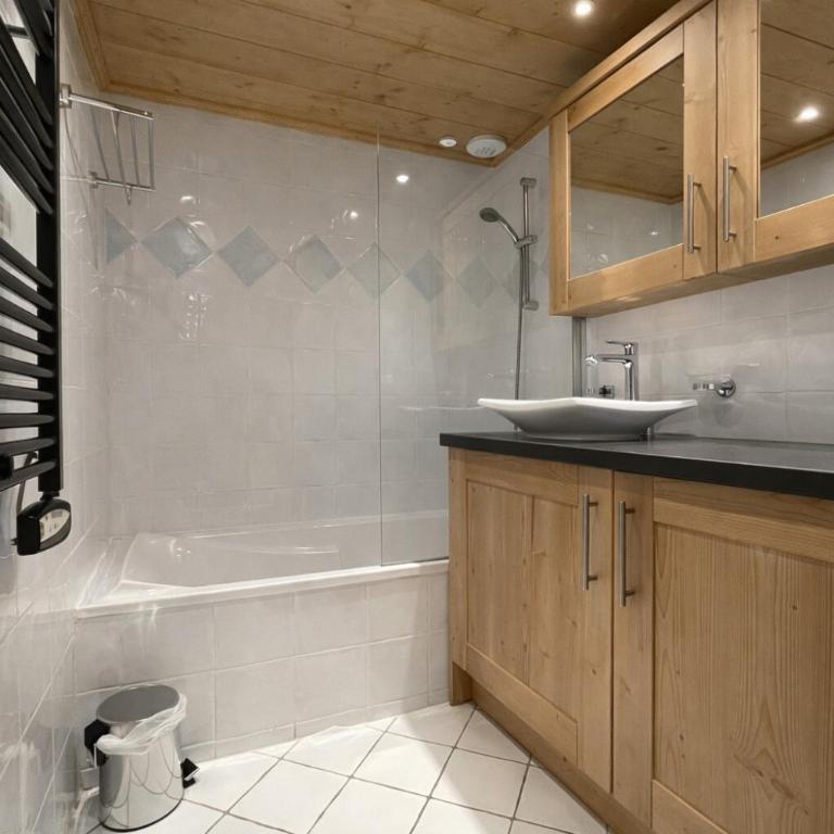 Chalet Adele - Pied de piste, appartement spacieux et confortable pour 6 MAE-4564 - Appartement - 10