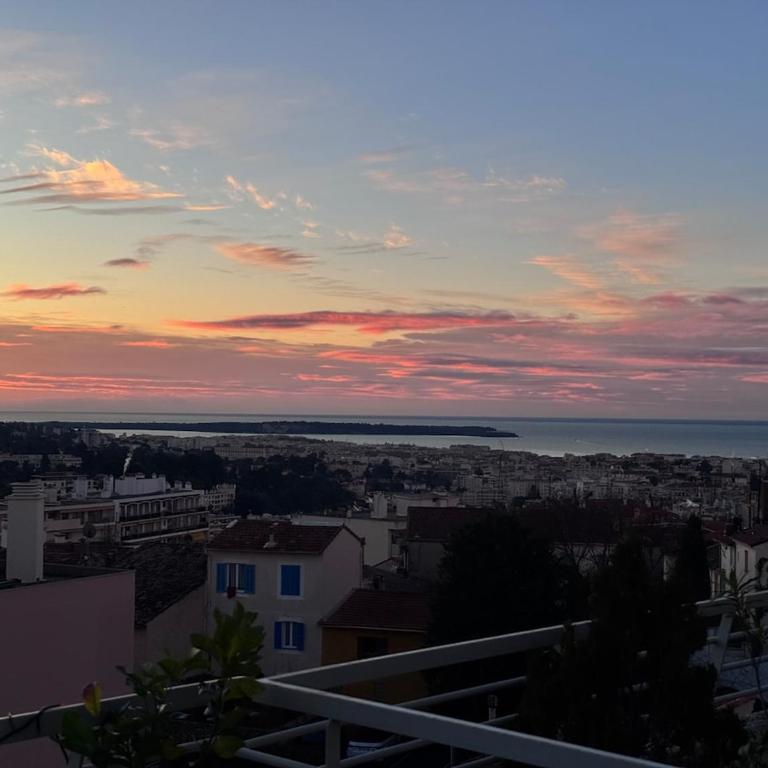 Large studio apartment in Vieux-Cannet sea view and terrace - Appartement 1 Chambre - 12