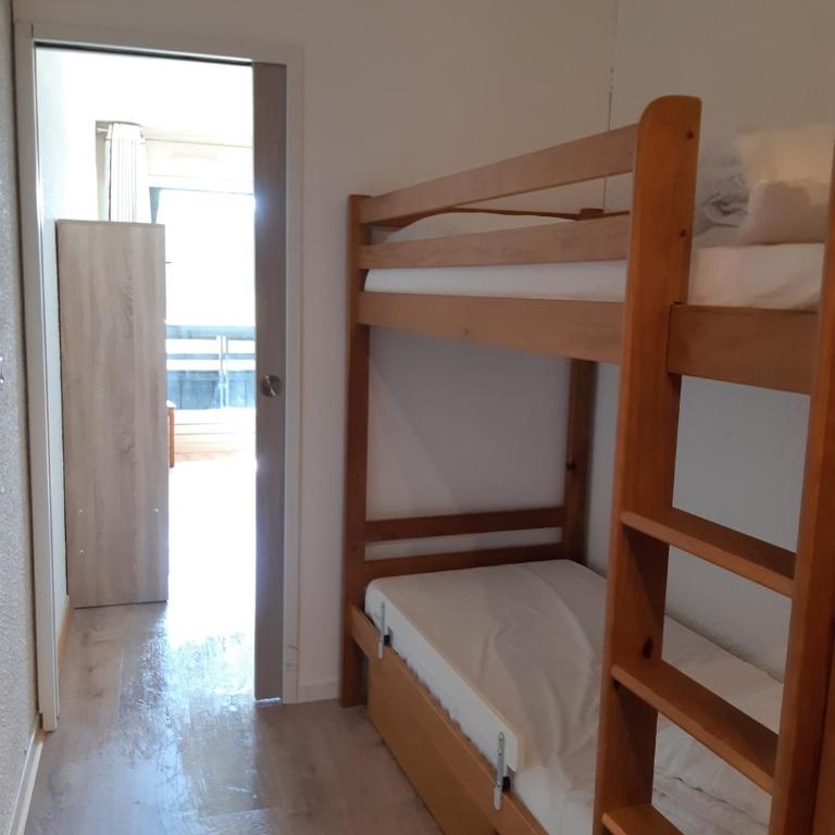 Studio chaleureux aux Glovettes - Appartement 2 Chambres - 17