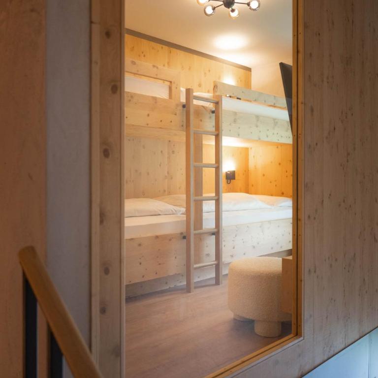 Familotel Kindl - Superior Suite mit Kingsize-Bett - 8