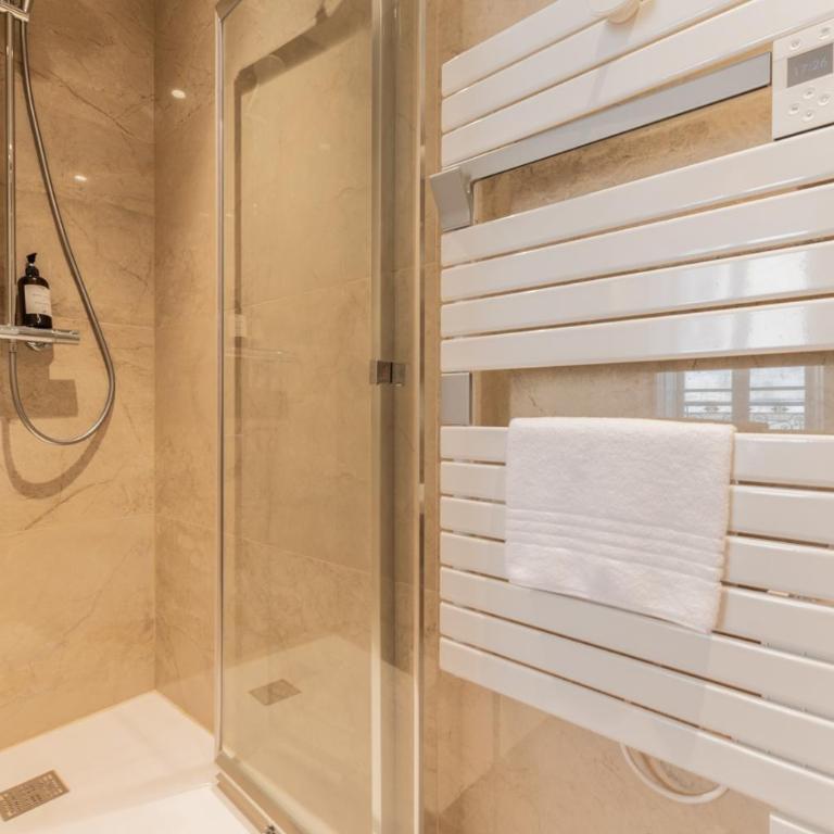 Luxury 3-bedroom apartment in hyper centre air con lift - Superior Apartment mit 3 Schlafzimmern - 27