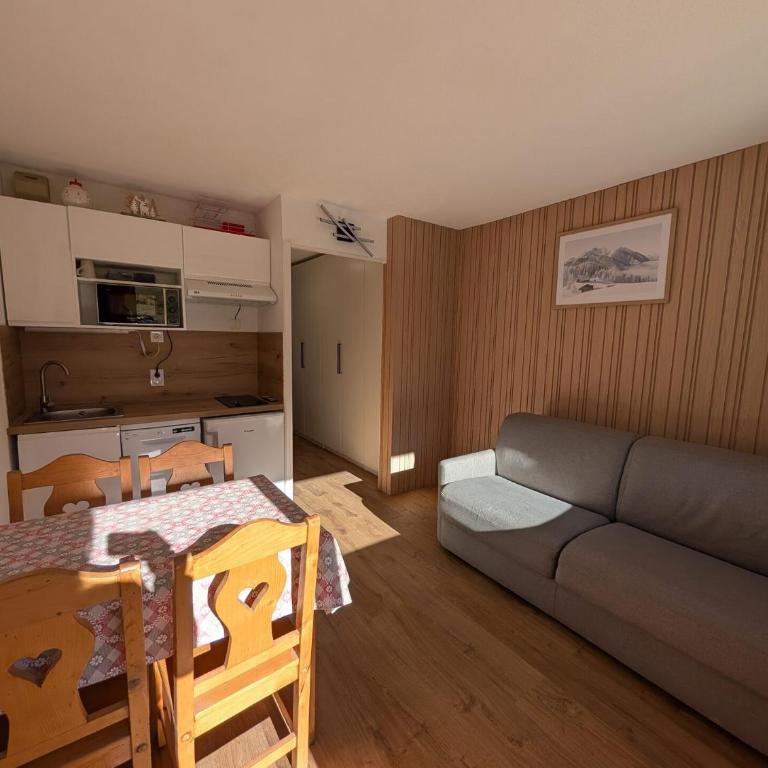 Résidence Ferme D'augustin - Batiment C - Studio 4 personnes - Skis aux pieds - Sud MAE-8784 - Studio - 4