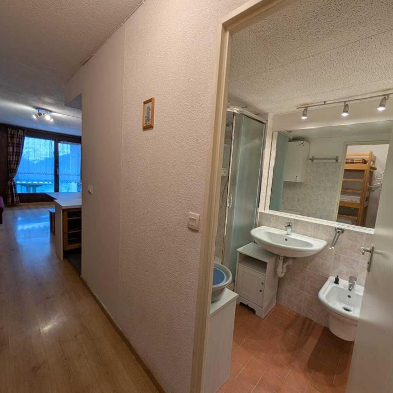 Résidence Anges - Studio pour 4 personnes - Skis aux pieds MAE-9024 - Estudio - 9