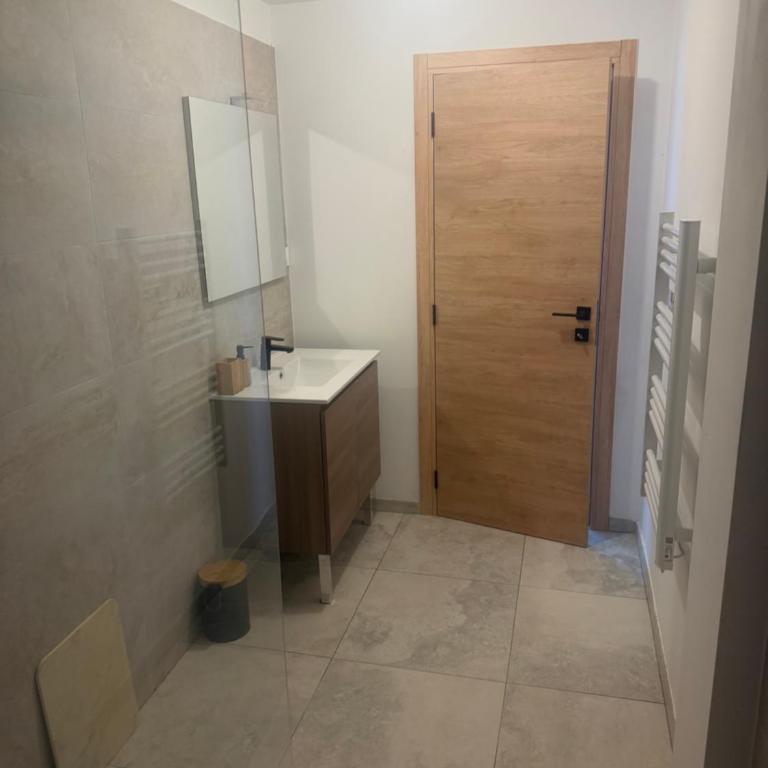 Appartement 1 Etoile Classe La Colle-sur-Loup - One-Bedroom Apartment - 14