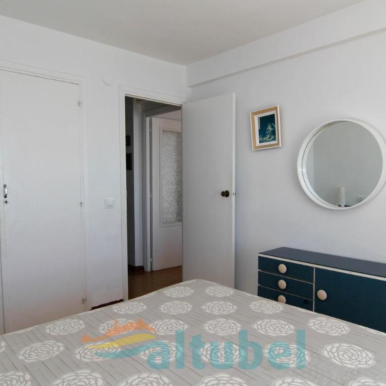 Apartamentos Torre Hirta - Apartamento de 1 dormitorio con vistas al mar - 4