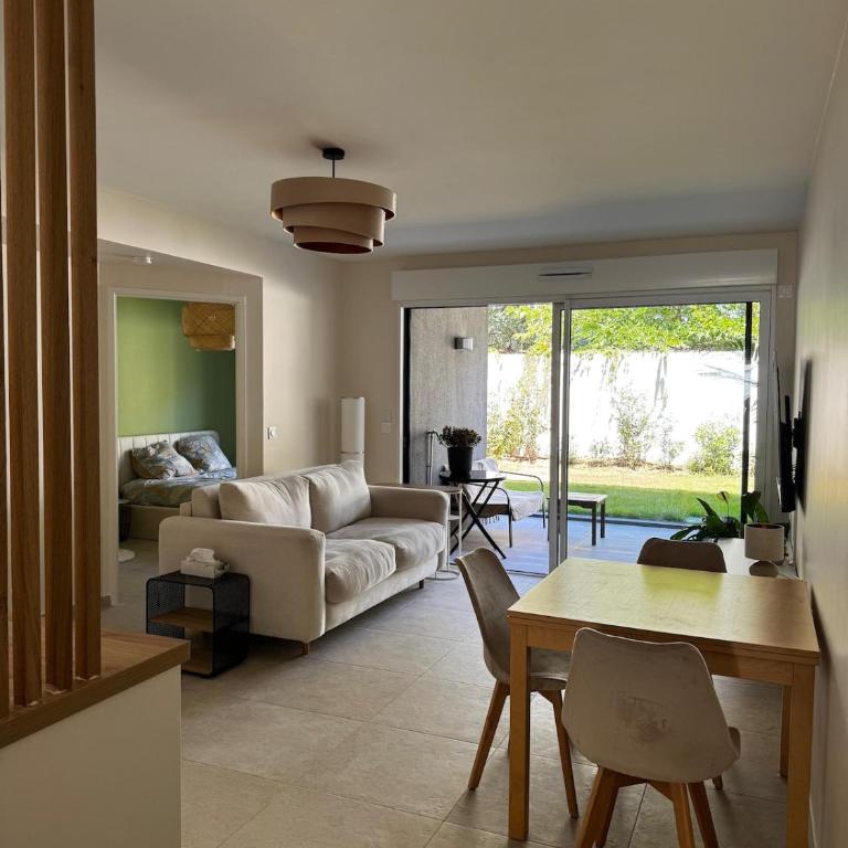 Apartment, Rooftop Pool, Gym & Garden - Appartement 2 Chambres - 11
