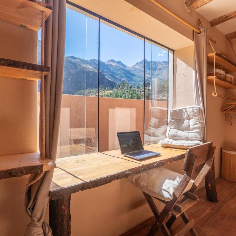 Spacious Studio in Prime Area with Views and Top Wifi - One-Bedroom Apartment - 1