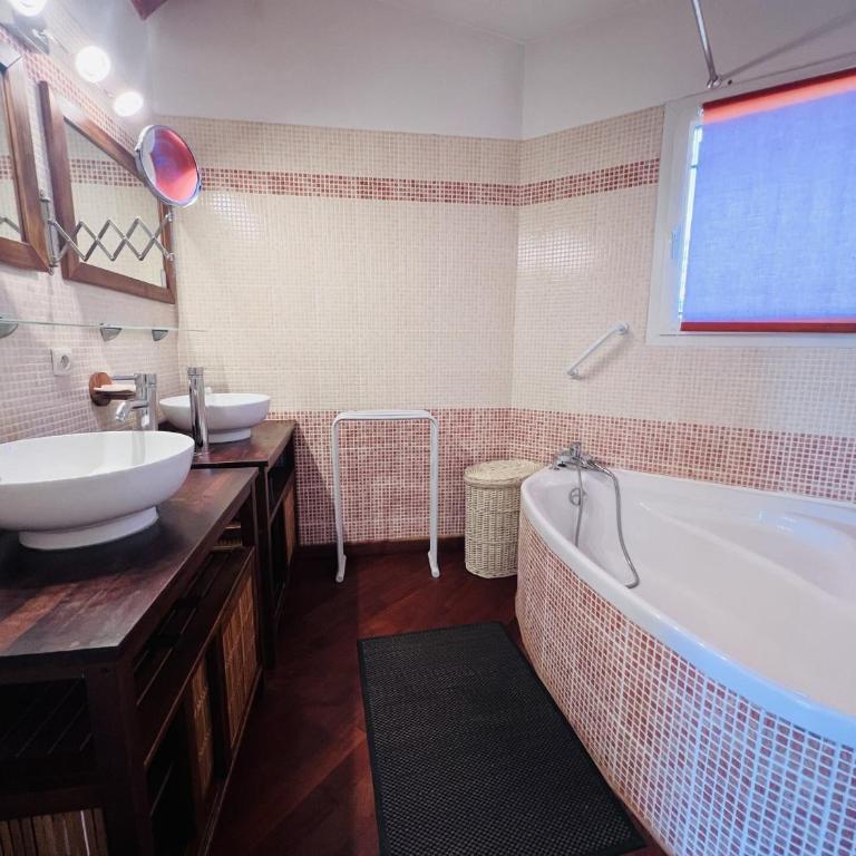 Villa Cosy - Villa de vacances environnement calme MAE-4054 - Maison de Vacances - 30