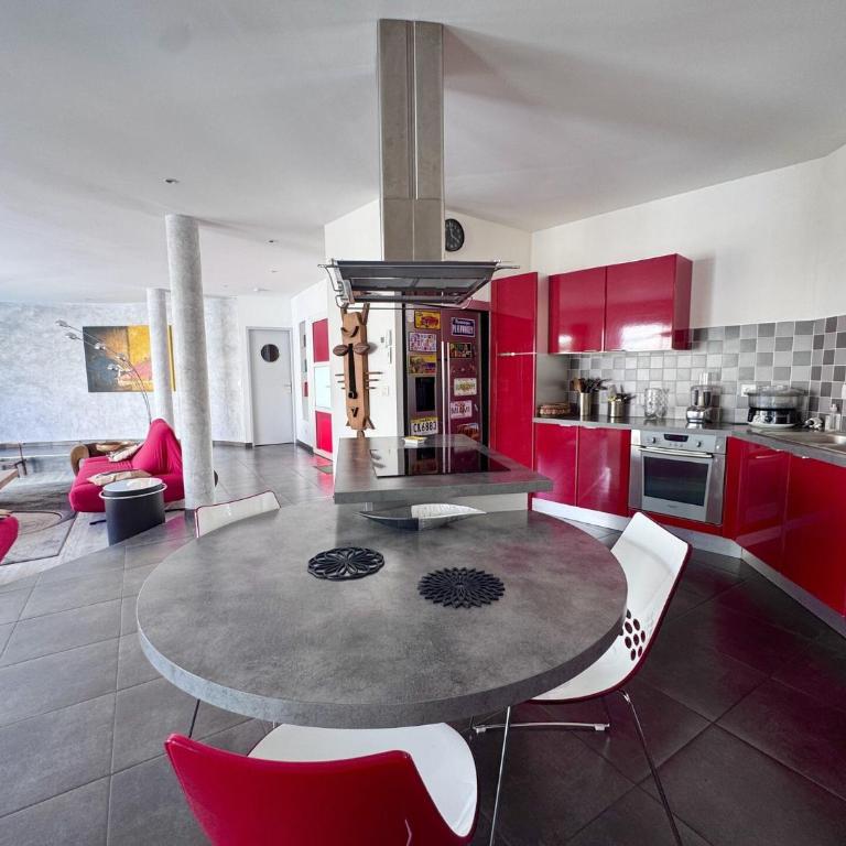 Villa Occitanie - Villa 6 pers avec piscine quartier résidentiel MAE-4084 - Maison de Vacances - 17