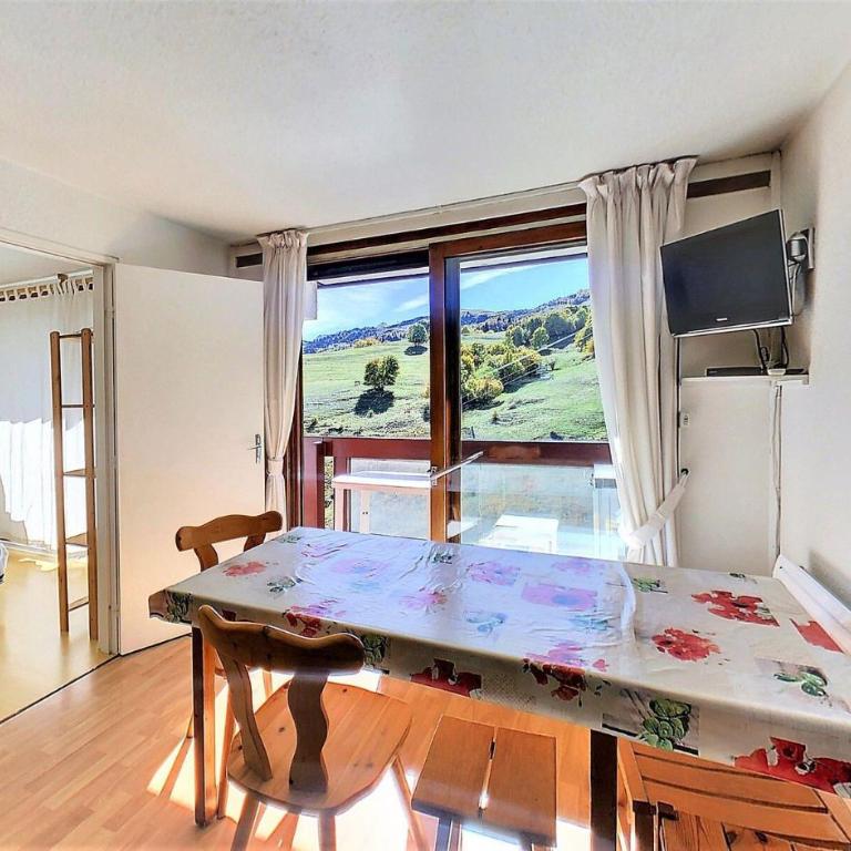 Résidence Lunik - APPARTEMENT 2 PIECES CABINES 6 PERS VUE PISTES MAE-4934 - Apartment - 1
