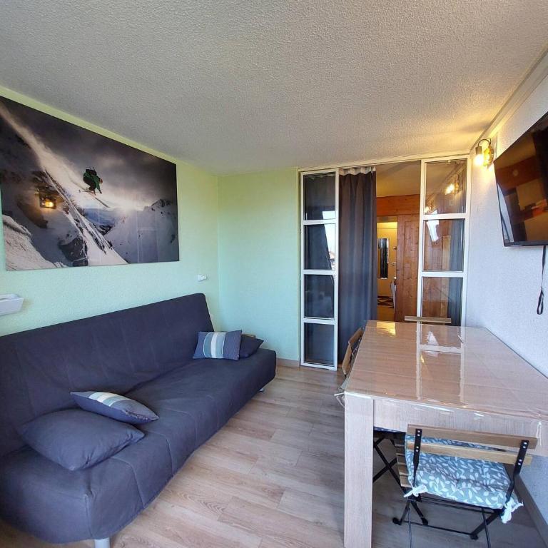 Résidence Belles Challes - Très beau studio rénové pour 4 personnes, skis aux pieds et proche des commerces dans le village du Charvet à Arc 1800 MAE-1404 - Studio - 1
