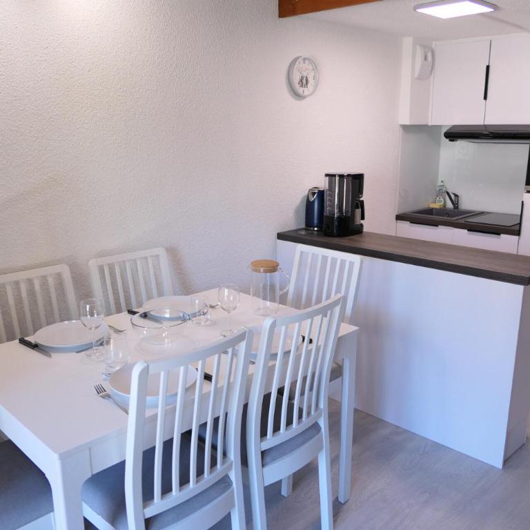 Résidence Hameau De Coterat - Hameau de Coterat 11 MAE-2524 - Appartement - 3