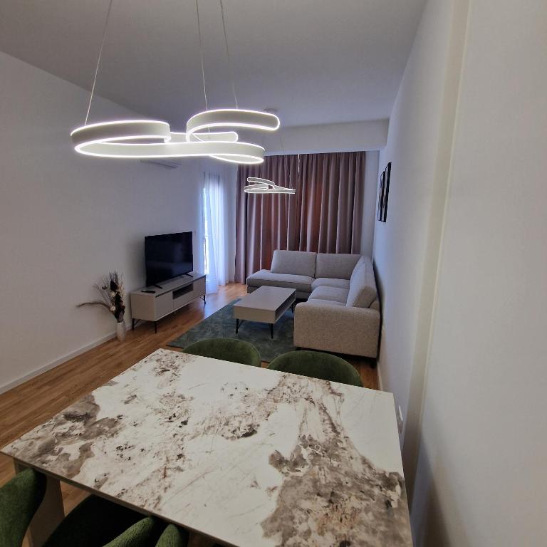 Delux Apartmani Dadi Plaza - Apartment mit 2 Schlafzimmern - 11