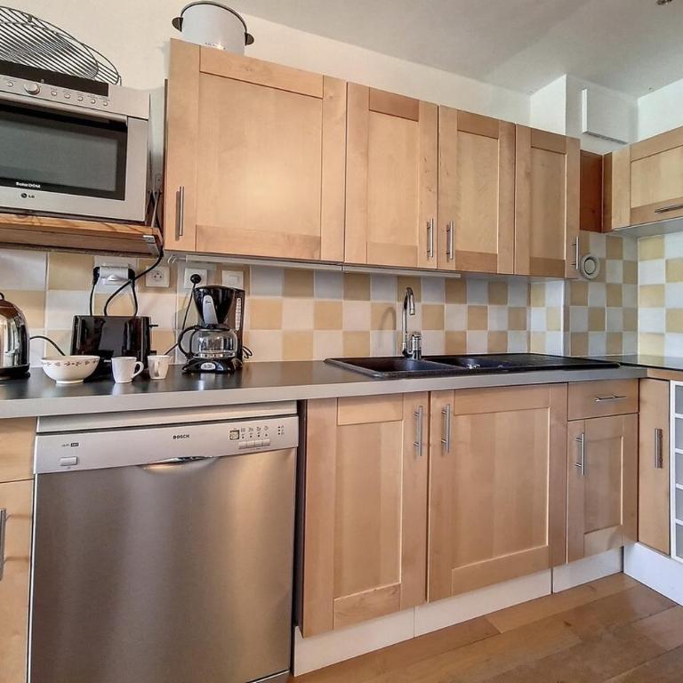 Résidence Burons - Appartement · Balcon sud MAE-9684 - Appartement - 7