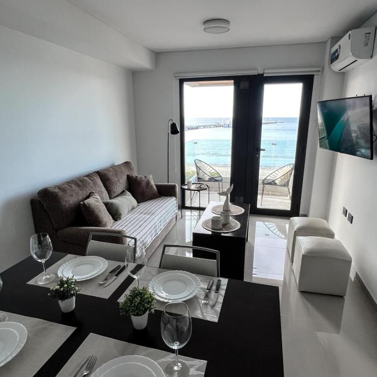 Caleta Design - Alojamientos - Apartamento de 2 dormitorios - 53