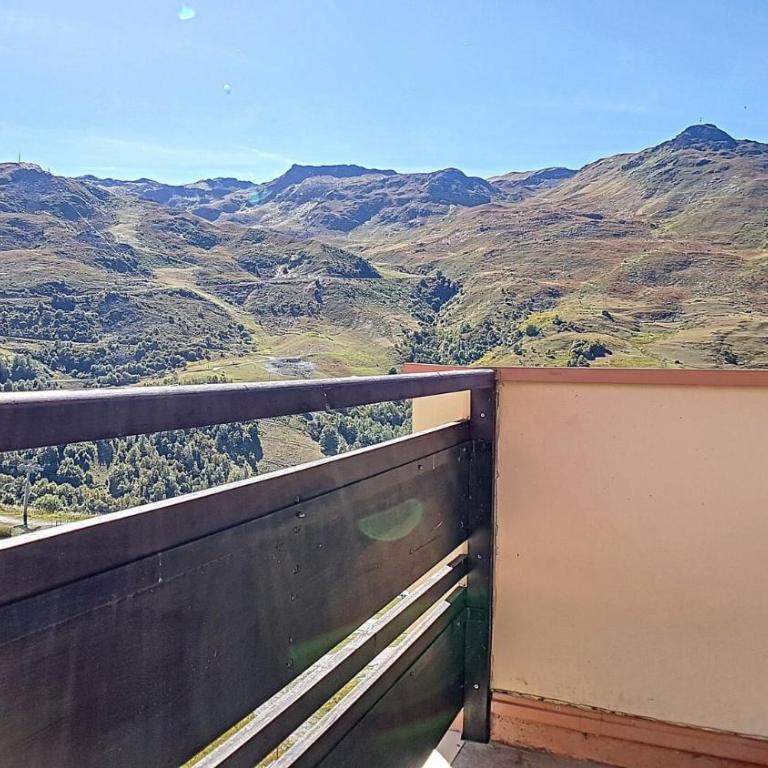 Résidence Caron - Appartement duplex lumineux · Départ et retour skis aux pieds · Balcon MAE-0004 - Appartement - 11