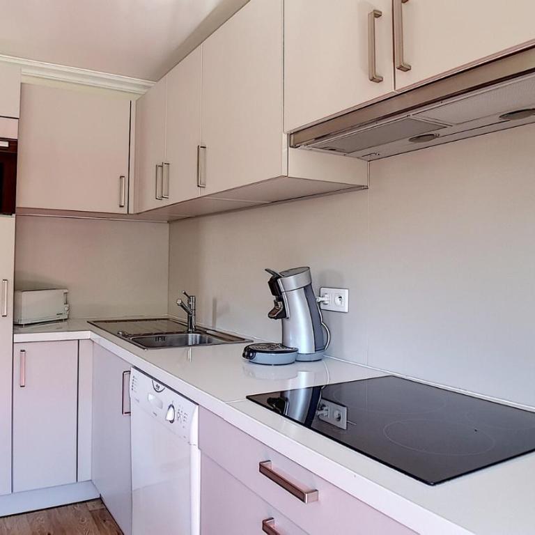 Résidence Les Cristaux - Appartement rénové · Proche des pistes · Balcon · Sauna · Hammam · WIFI MAE-0304 - Appartement - 5