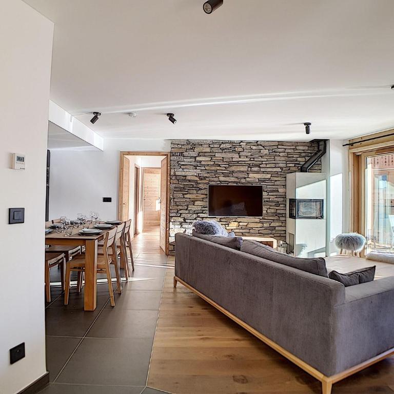 Chalet 2000 - Appartement neuf · Proche des pistes · Jacuzzi · Balcon MAE-0804 - Apartment - 1
