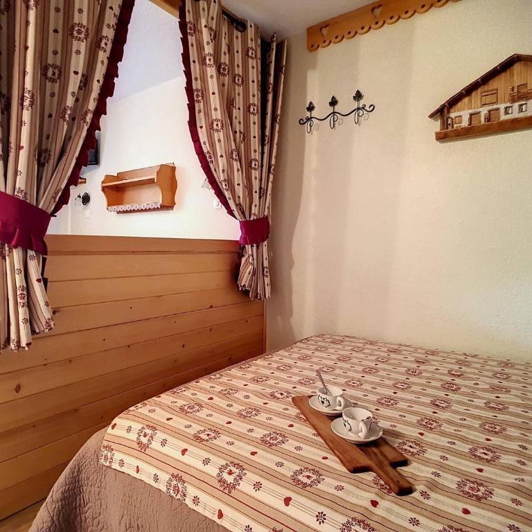 Résidence Boedette A - Appartement confortable · Départ et retour skis aux pieds · Balcon MAE-1004 - Appartement - 10