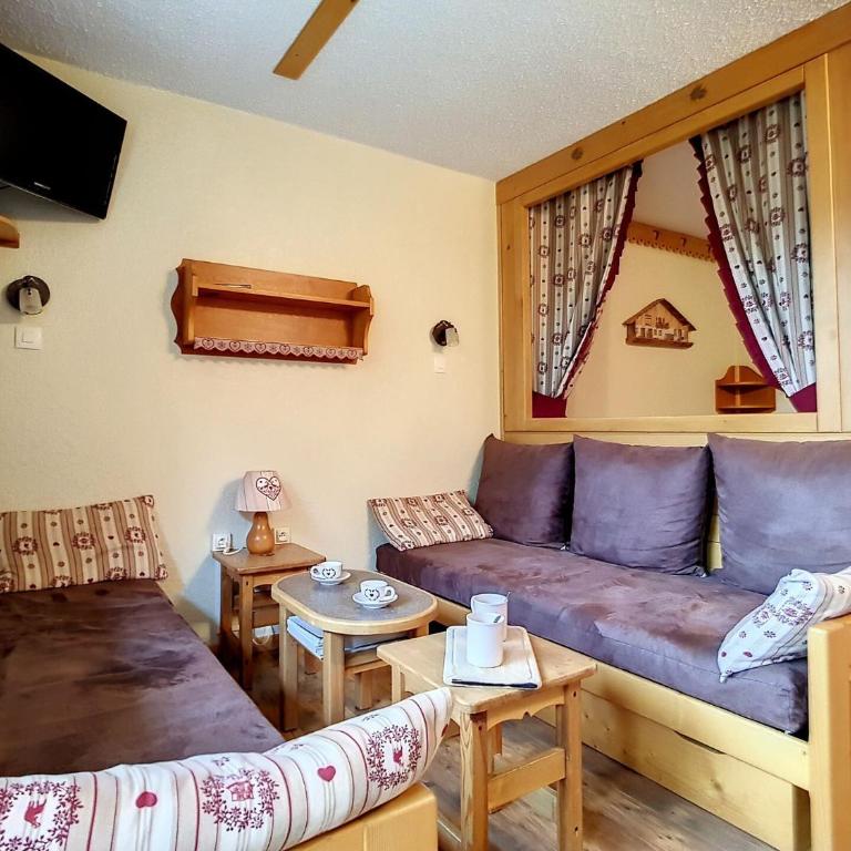 Résidence Boedette A - Appartement confortable · Départ et retour skis aux pieds · Balcon MAE-1004 - Appartement - 9