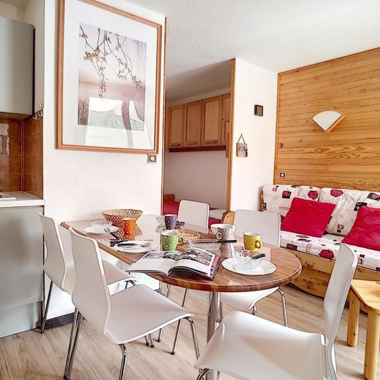 Résidence Ski Soleil - Appartement lumineux · Départ ski aux pieds · Terrasse MAE-1054 - Appartement - 1