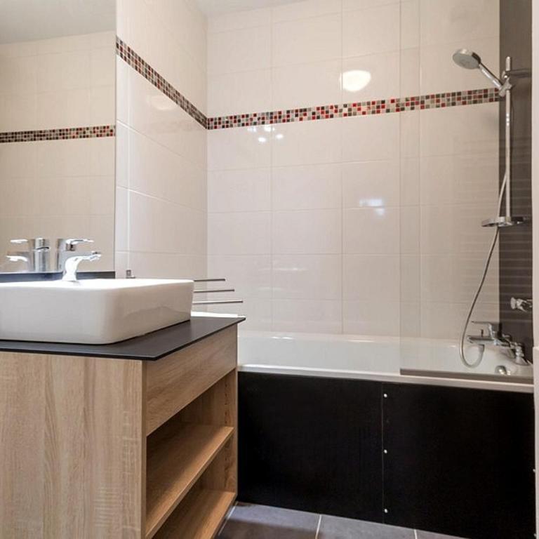 Résidence Soldanelles A - Deux pièces 4 pers clois 28 m² balcon SUD OUEST MAE-1264 - Appartement - 8