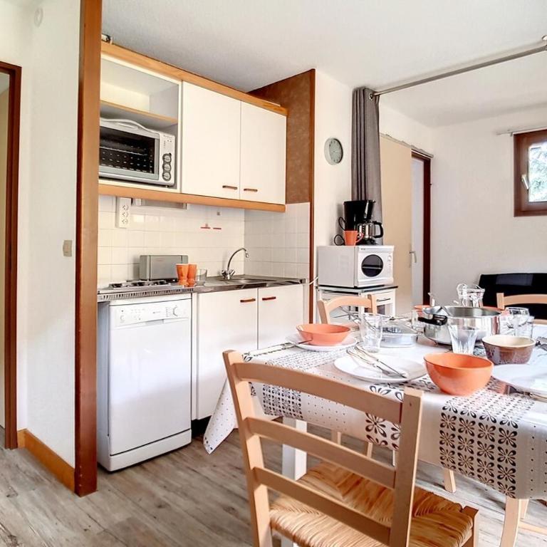Résidence Astragales - Appartement confortable · Proche des pistes · Balcon · Casier à skis MAE-1324 - Appartement - 2